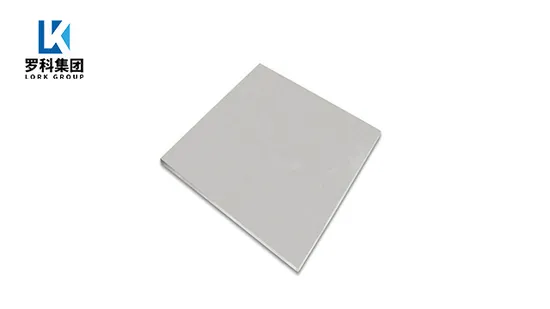 Reines Titanblech für Industrie und Medizin